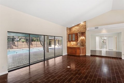 House in Oldsmar, Florida 4 bedrooms, 388.89 sq.m. № 1536174 - photo 8