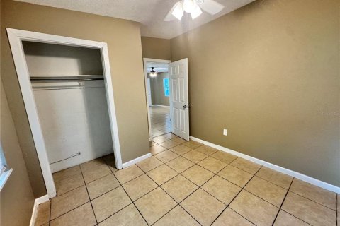 Villa ou maison à louer à Eustis, Floride: 2 chambres, 65.4 m2 № 2388804 - photo 11