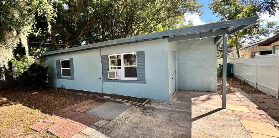 Villa ou maison à Eustis, Floride 2 chambres, 65.4 m2 № 2388804