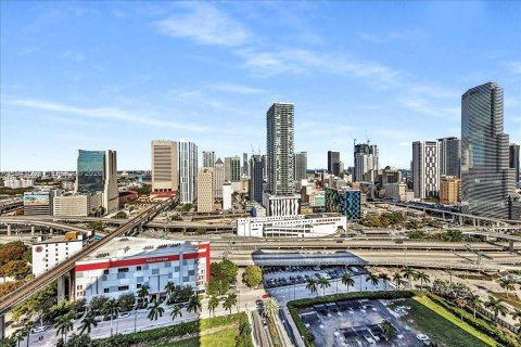 Condominio en venta en Miami, Florida, 2 dormitorios, 118.36 m2 № 1999464 - foto 27