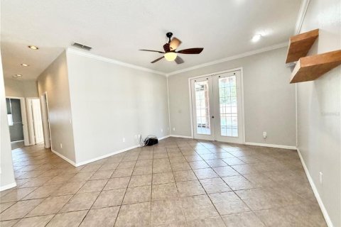 House in Orlando, Florida 4 bedrooms, 185.06 sq.m. № 2394094 - photo 7