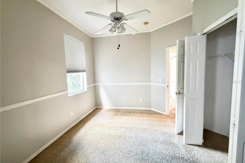 House in Orlando, Florida 4 bedrooms, 185.06 sq.m. № 2394094 - photo 10