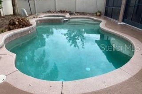 House in Orlando, Florida 4 bedrooms, 185.06 sq.m. № 2394094 - photo 21