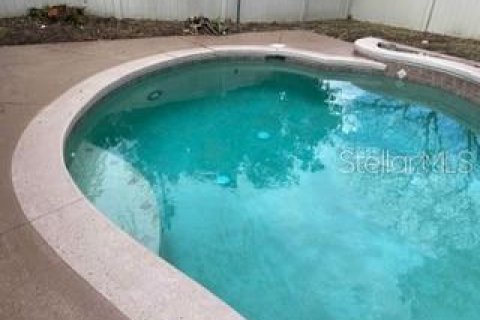 House in Orlando, Florida 4 bedrooms, 185.06 sq.m. № 2394094 - photo 22