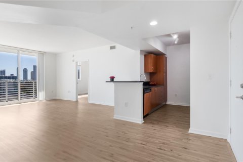 Copropriété à louer à Aventura, Floride: 2 chambres, 99.68 m2 № 1983886 - photo 2