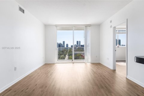 Copropriété à louer à Aventura, Floride: 2 chambres, 99.68 m2 № 1983886 - photo 6