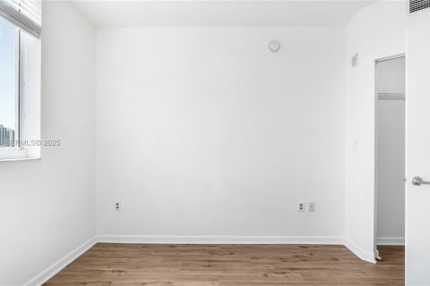 Copropriété à louer à Aventura, Floride: 2 chambres, 99.68 m2 № 1983886 - photo 22