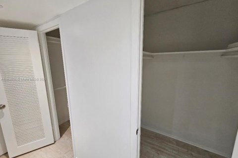 Купить кондоминиум в Авентура, Флорида 2 спальни, 149.11м2, № 2039877 - фото 22