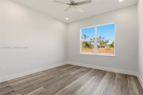 Купить виллу или дом в Себринг, Флорида 7 комнат, 138.24м2, № 2004267 - фото 20