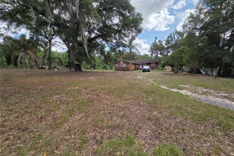 House in Brooksville, Florida 4 bedrooms, 169.73 sq.m. № 2219032 - photo 3