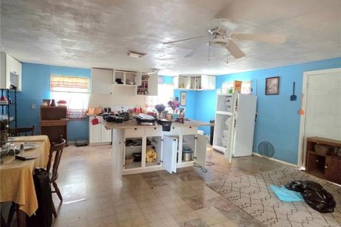 House in Brooksville, Florida 4 bedrooms, 169.73 sq.m. № 2219032 - photo 22