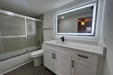 Condominio en venta en Boca Raton, Florida, 2 dormitorios, 93.65 m2 № 1955696 - foto 7