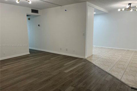 Condominio en venta en Boca Raton, Florida, 2 dormitorios, 93.65 m2 № 1955696 - foto 4