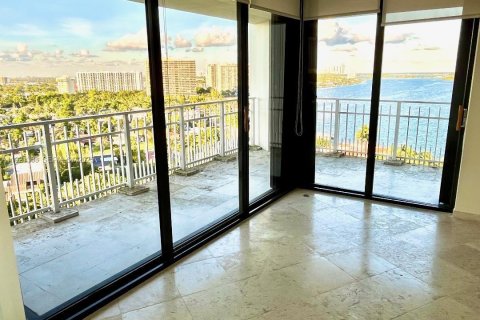 Copropriété à louer à Miami, Floride: 2 chambres, 117.8 m2 № 1983499 - photo 6