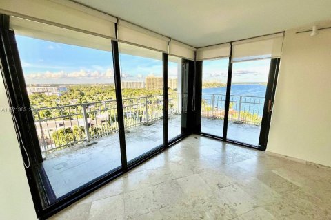 Copropriété à louer à Miami, Floride: 2 chambres, 117.8 m2 № 1983499 - photo 9