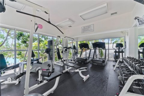 Condo in Miami, Florida № 2055915 - photo 6