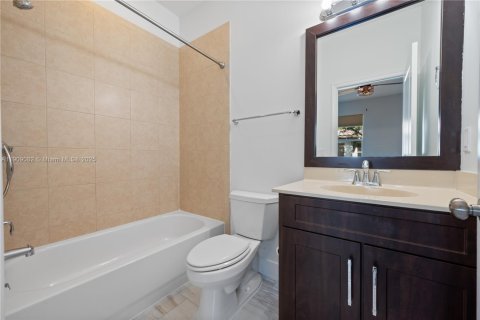 Touwnhouse à louer à Cooper City, Floride: 3 chambres, 164.44 m2 № 1965120 - photo 10