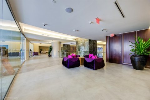 Condo in Sunny Isles Beach, Florida, 3 bedrooms  № 1864054 - photo 19