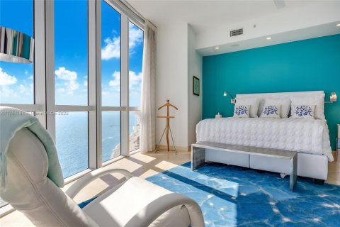 Condo in Sunny Isles Beach, Florida, 3 bedrooms  № 1864054 - photo 5