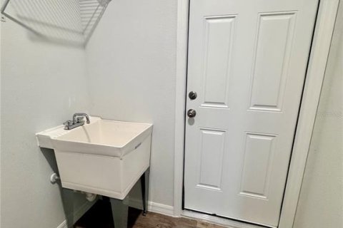 Casa en venta en Kissimmee, Florida, 3 dormitorios, 114.18 m2 № 1904249 - foto 16