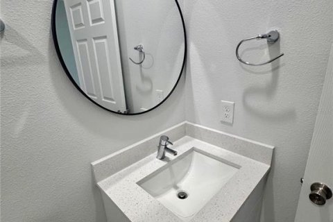 Casa en venta en Kissimmee, Florida, 3 dormitorios, 114.18 m2 № 1904249 - foto 12