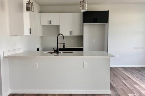 Casa en venta en Kissimmee, Florida, 3 dormitorios, 114.18 m2 № 1904249 - foto 26