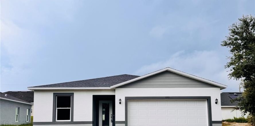 Casa en Kissimmee, Florida 3 dormitorios, 114.18 m2 № 1904249