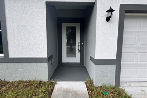 Casa en venta en Kissimmee, Florida, 3 dormitorios, 114.18 m2 № 1904249 - foto 3