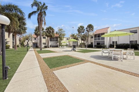 Condo in Deerfield Beach, Florida, 2 bedrooms  № 2191101 - photo 5