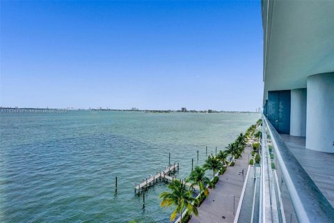 Copropriété à louer à Miami, Floride: 3 chambres, 151.8 m2 № 1816494 - photo 23