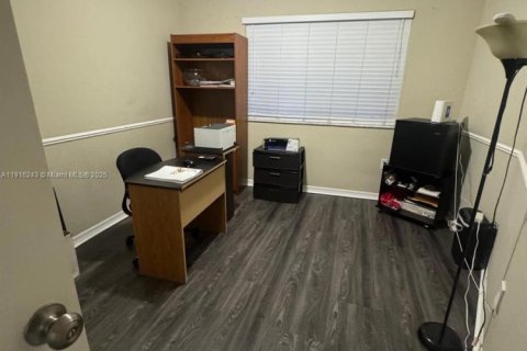 Villa ou maison à vendre à Homestead, Floride: 3 chambres, 141.95 m2 № 2016428 - photo 9