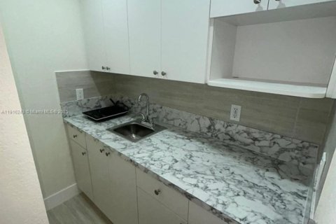 Villa ou maison à vendre à Homestead, Floride: 3 chambres, 141.95 m2 № 2016428 - photo 16