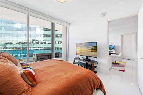 Снять в аренду кондоминиум в Майами, Флорида 2 спальни, 114.92м2, № 2004775 - фото 12