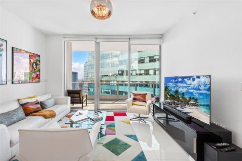 Снять в аренду кондоминиум в Майами, Флорида 2 спальни, 114.92м2, № 2004775 - фото 3