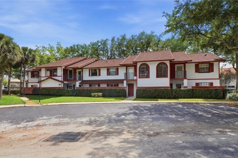 Снять в аренду кондоминиум в Корал-Спрингс, Флорида 2 спальни, 78.97м2, № 2055435 - фото 2