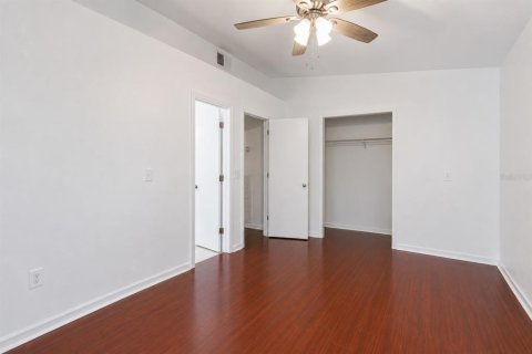 Condo in Orlando, Florida, 2 bedrooms № 2116614 - photo 18