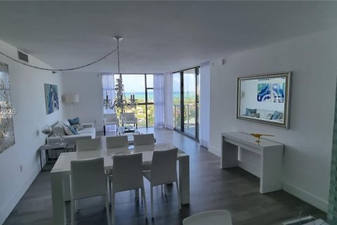Condominio en alquiler en Aventura, Florida, 2 dormitorios, 106.19 m2 № 1996778 - foto 11