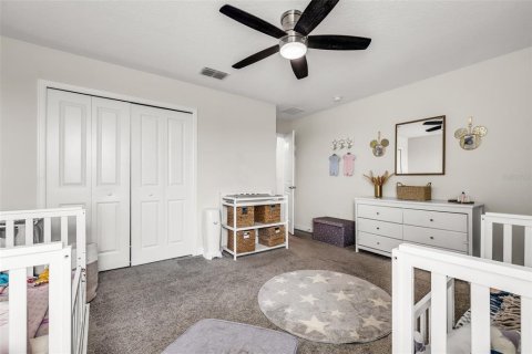 House in Orlando, Florida 5 bedrooms, 369.66 sq.m. № 2321390 - photo 28