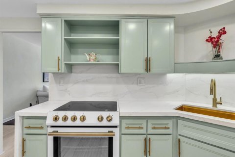 Condominio en venta en Fort Lauderdale, Florida, 1 dormitorio, 74.32 m2 № 2272137 - foto 18