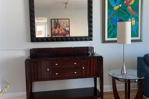 Copropriété à louer à Miami, Floride: 2 chambres, 107.4 m2 № 1952817 - photo 7