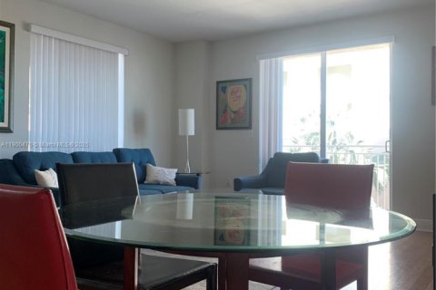 Copropriété à louer à Miami, Floride: 2 chambres, 107.4 m2 № 1952817 - photo 8