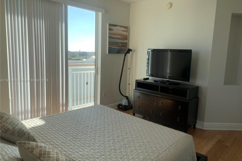 Copropriété à louer à Miami, Floride: 2 chambres, 107.4 m2 № 1952817 - photo 13