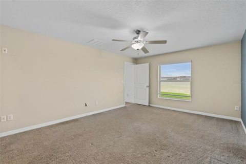 Villa ou maison à vendre à New Port Richey, Floride: 4 chambres, 179.77 m2 № 2284493 - photo 13