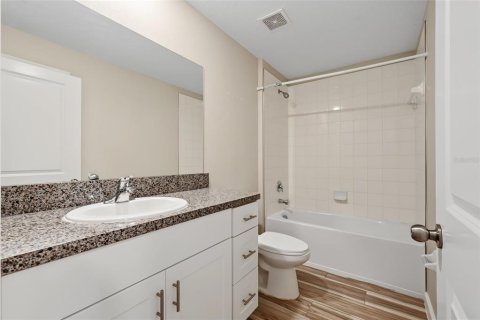 Villa ou maison à vendre à New Port Richey, Floride: 4 chambres, 179.77 m2 № 2284493 - photo 22