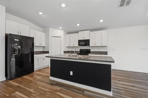 Villa ou maison à vendre à New Port Richey, Floride: 4 chambres, 179.77 m2 № 2284493 - photo 7