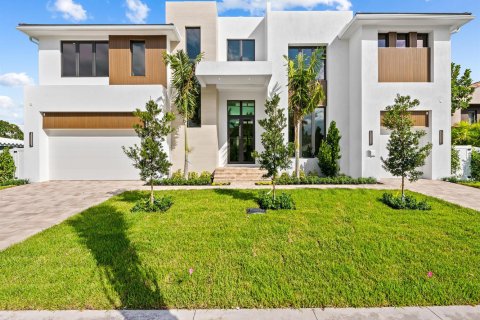Villa ou maison à vendre à Fort Lauderdale, Floride: 5 chambres, 443.14 m2 № 2431332 - photo 2