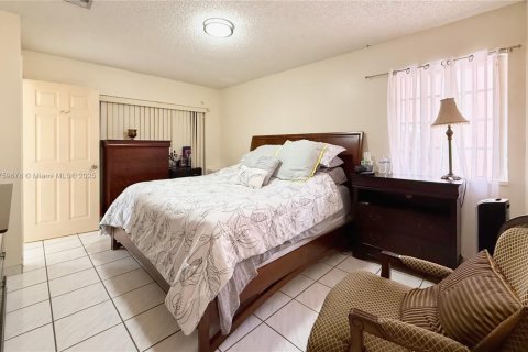 Villa ou maison à vendre à Miami, Floride: 3 chambres, 148.74 m2 № 1981268 - photo 7