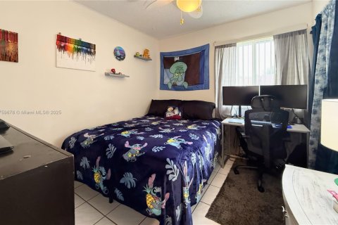 Villa ou maison à vendre à Miami, Floride: 3 chambres, 148.74 m2 № 1981268 - photo 13