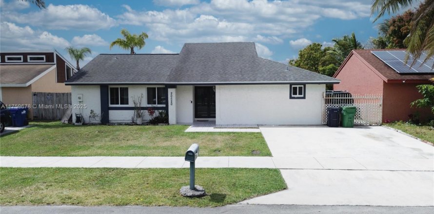 Villa ou maison à Miami, Floride 3 chambres, 148.74 m2 № 1981268