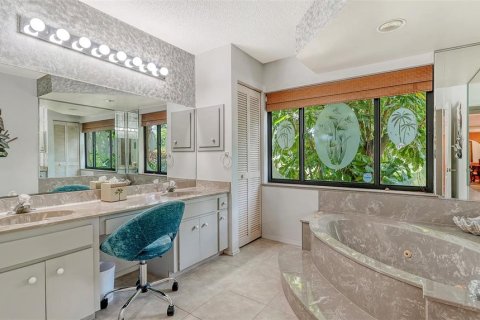 Casa en venta en Sarasota, Florida, 3 dormitorios, 187.11 m2 № 1879694 - foto 25